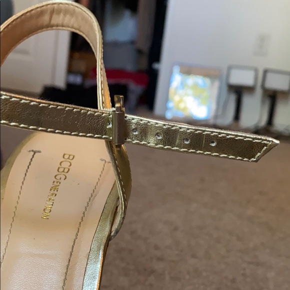 BCBGeneration Pippi Gold Strap Platform Cork Wedge - Picture 9 of 13